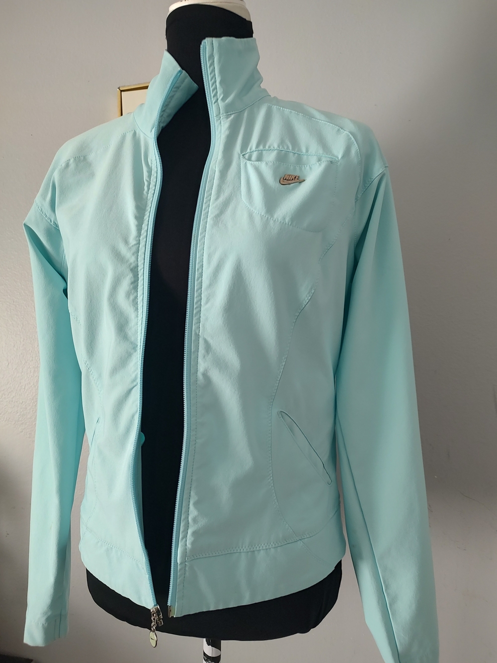 Nike Women's Light Blue Zip-Up Jacket